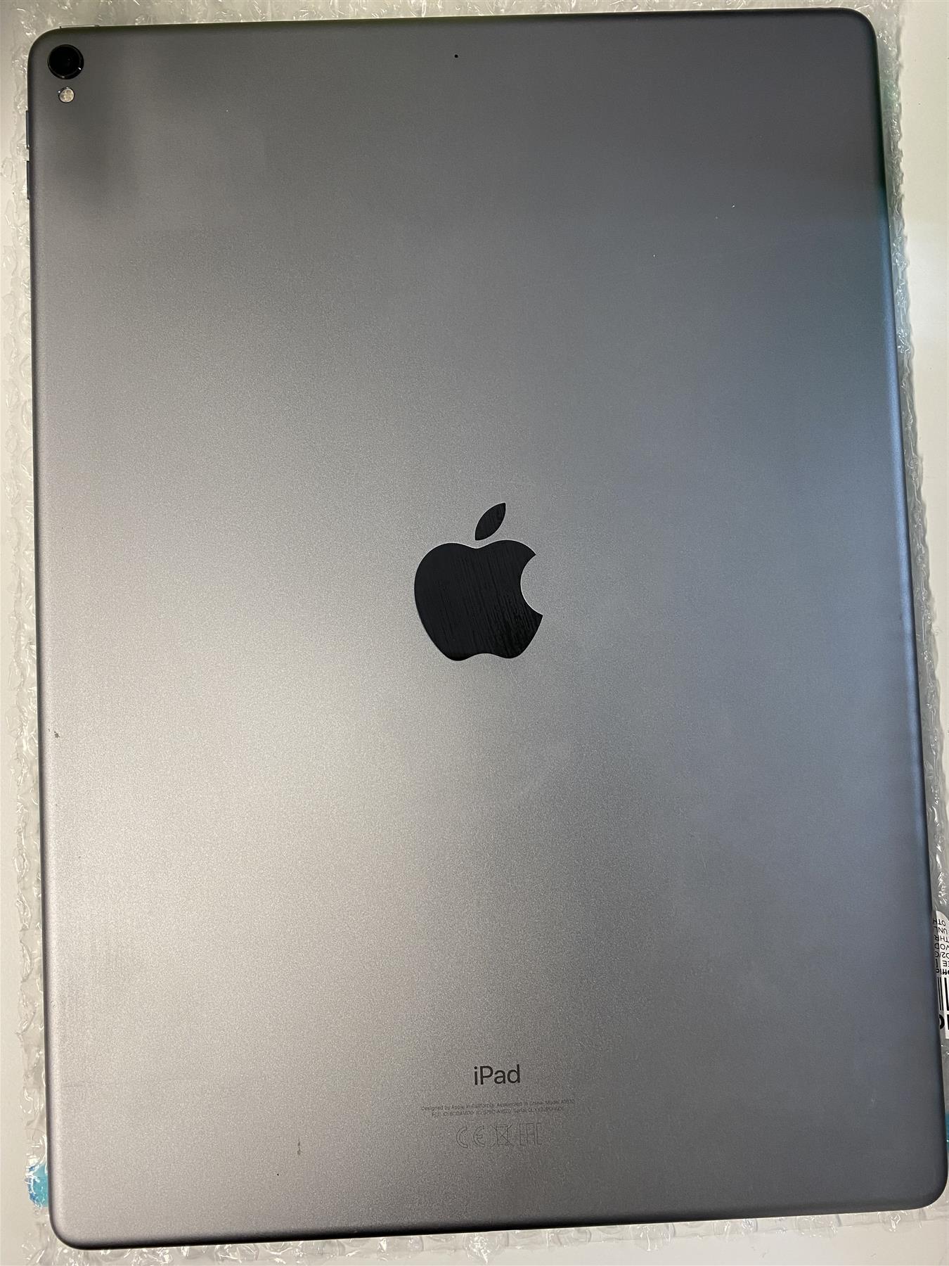 Apple iPad Pro 12.9 2nd Gen WiFi 256GB Space Grey - Used