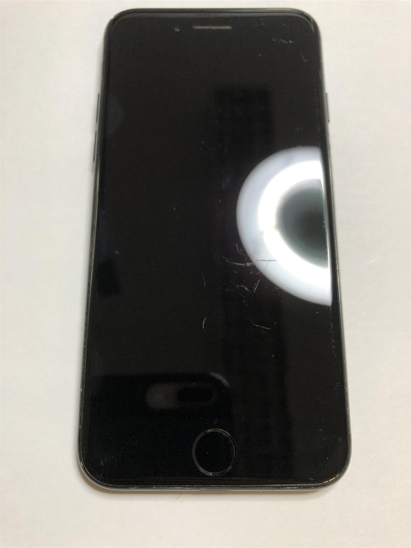 Apple iPhone 7 128GB Jet Black Unlocked - Used