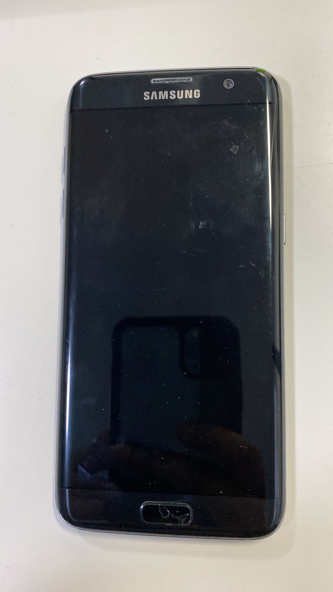 Samsung Galaxy S7 Edge Black- Used